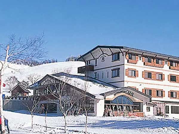 ホテルニューダボス