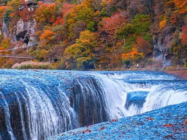 吹割の滝 秋の紅葉