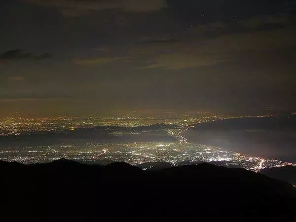 駒ヶ岳 山頂からの夜景