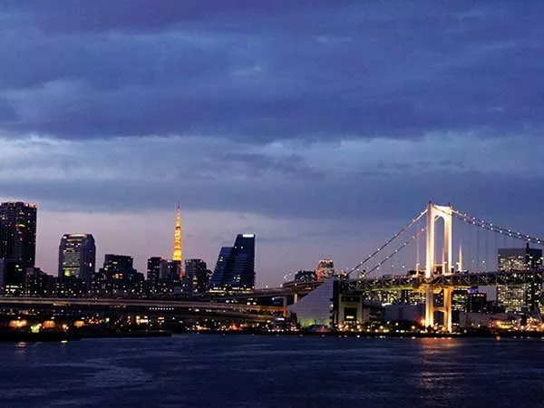 サンセットクルーズ 東京タワーとレインボーブリッジ