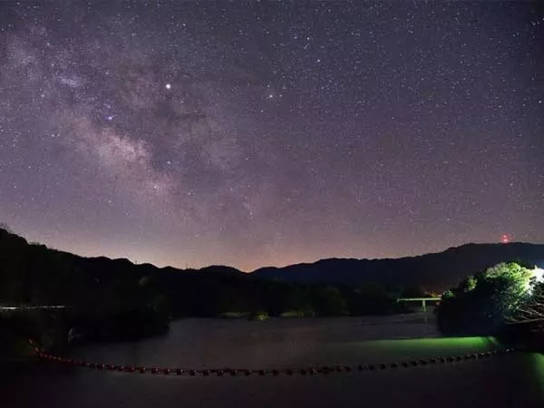 【星取県-鳥取県≪緑水湖オートキャンプ場≫】満点の星空が見れるキャンプ場で手ぶらで始める1泊2日プラン！イメージ