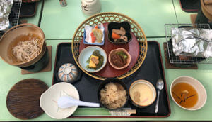 松茸づくし御膳の昼食